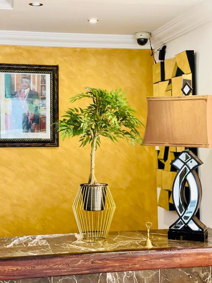 Class Hotel Brazzaville Zewnętrze zdjęcie