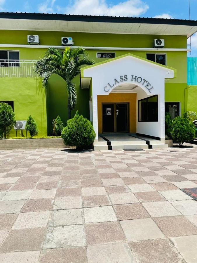 Class Hotel Brazzaville Zewnętrze zdjęcie