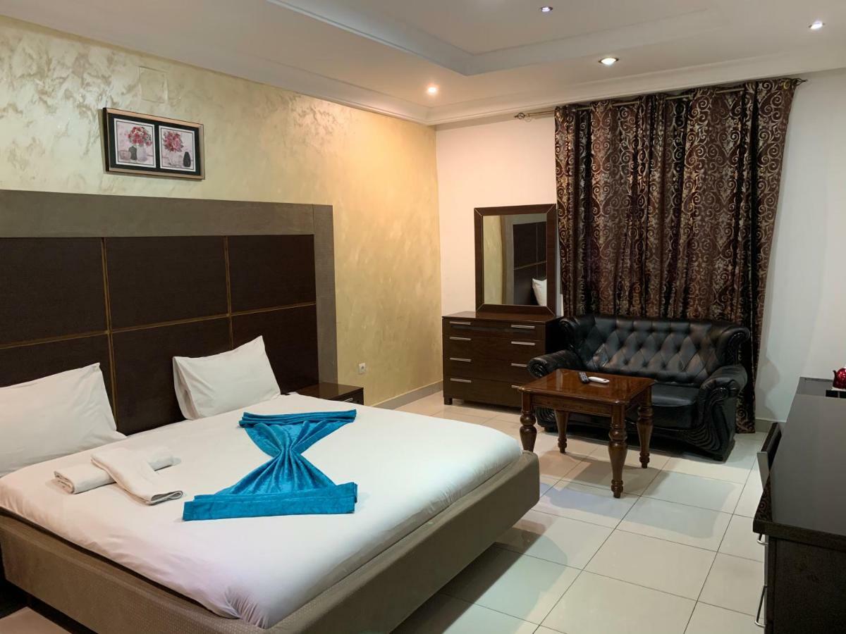 Class Hotel Brazzaville Zewnętrze zdjęcie