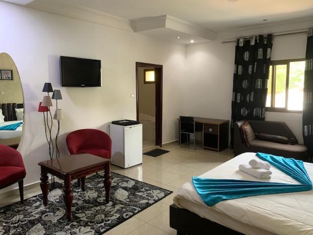 Class Hotel Brazzaville Zewnętrze zdjęcie